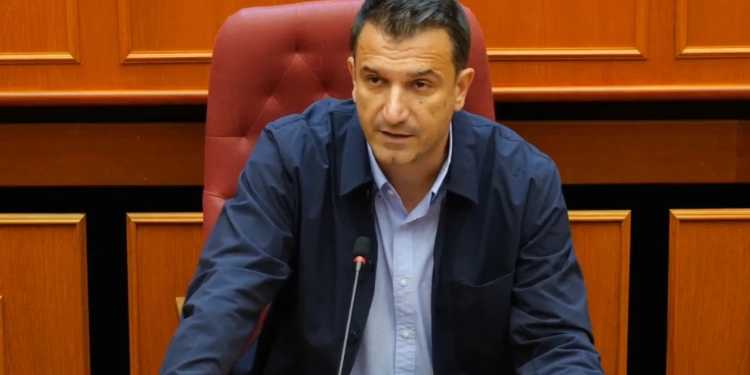 GJKKO e la në burg, reagon sërish Veliaj: Dje kam zbuluar një skandal të rëndë në sallën e gjyqit