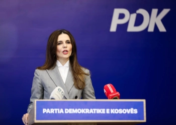 Çitaku ka një lutje për veteranët e UÇK-së: Festoni për 17 shkurt, politikanët dhe qeveritë janë të përkohshme