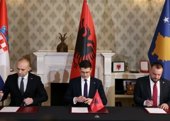 “Pakti” Kosovë-Shqipëri-Kroaci, çfarë nënshkruan tre aleatët ballkanikë sot në Tiranë?