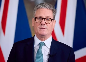 Starmer pret që Rusia të pajtohet me armëpushimin