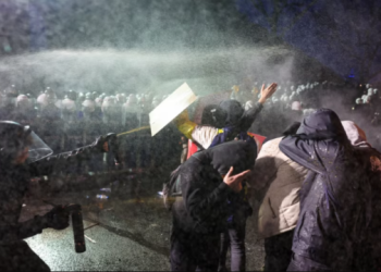 Vazhdojnë protestat masive në Turqi kundër arrestimit të rivalit të Erdoganit, Imamoglu