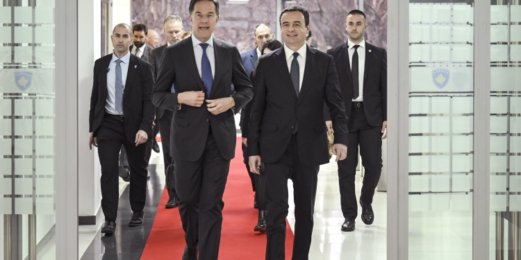 Çka ndodhi në takim? Zyra e Kryeministrit zbardhë detajet e bisedës ndërmjet Kurtit dhe Rutte