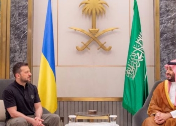 Zelenskiy në Arabinë Saudite për bisedime me princin e kurorës