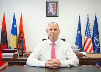 Lladrovci për vizitën e Thaçit në Kosovë: Sot në Kosovën tonë gjithçka lëvizi, ishte krejt ndryshe