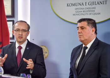 Haziri për Hotin: Më së paku ai është në pozitë të bëjë deklarata qesharake