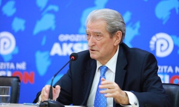 Sali Berisha: I kam shprehur ngushëllime në telefon vëllait të Thaçit, Gjykata Speciale bëri veprim keqdashës