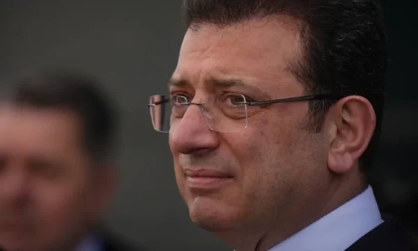 Turqia arreston 37 njerëz për shkak të postimeve në internet për Imamoglun