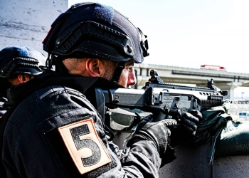 Ushtarët çekë dhe moldavë simulojnë mbrojtjen e forcave në Prishtinë