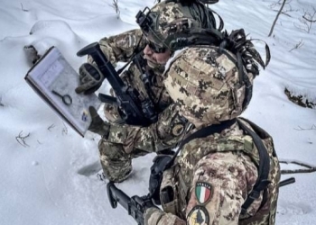 Ushtarët italianë patrullojnë përgjatë kufijve të Kosovës