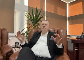 Mungesa e vlerësimit të drejtorëve në Prishtinë, shqetësim për cilësinë e menaxhimit shkollor