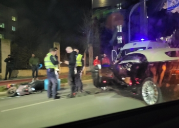 Aksident i rëndë trafiku te konviktet në Prishtinë, dyshohet për të lënduar