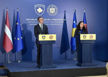 Rinkevics: Masat e BE-së duhet larguar, s’mund t’ju premtoj asgjë për statusin e kandidatit