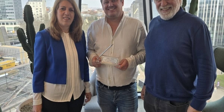 Përfaqësuesit e SBASHK-ut takohen me udhëheqës të ETUCE-së dhe EI-së