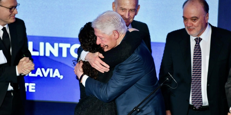 Osmani: Demokracia është opsioni i vetëm për Kosovën