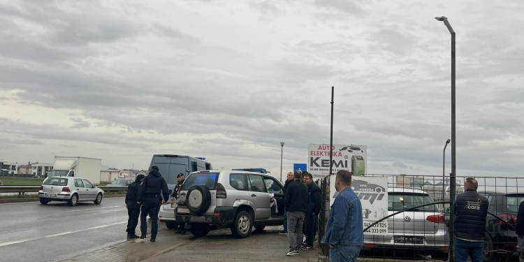 Policia jep detaje për vrasjen e rëndë në Vushtrri, zbulohet mosha e viktimës dhe dorasit