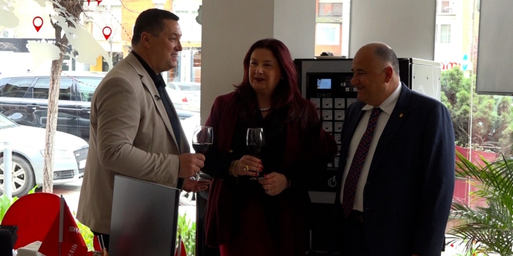 Grupi i parë i turistëve nga Malta mbërrin në Kosovë – “Sharr Travel” nis bashkëpunimi për shkëmbime turistike mes dy vendeve