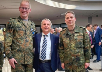 Ndërrohet komanda në NALT, gjenerali gjerman Nawrat ia kalon bashkëkombësit të tij Lange