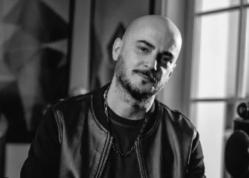 E dhimbshme: Doli jashtë lokalit por u kthye të shpëtonte të tjerët, si vdiq këngëtari i grupit DNK