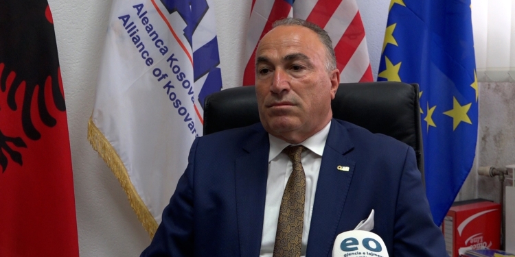 AKB: Rritet shitja 10 % në marketet e Kosovës