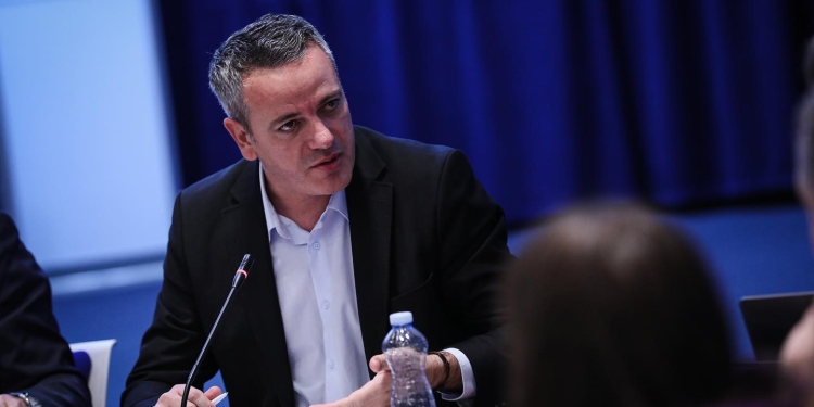 Gashi kërkon rinumërim në qendrat komunale, thotë se ka pasur manipulim edhe me votat me postë