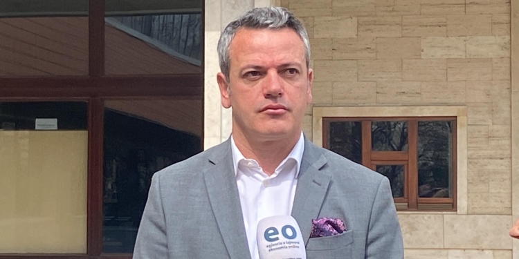 “Skemë e organizuar kriminale”: Publikohen bisedat ku anëtarë të LDK-së ngritin dyshime për votat e diasporës