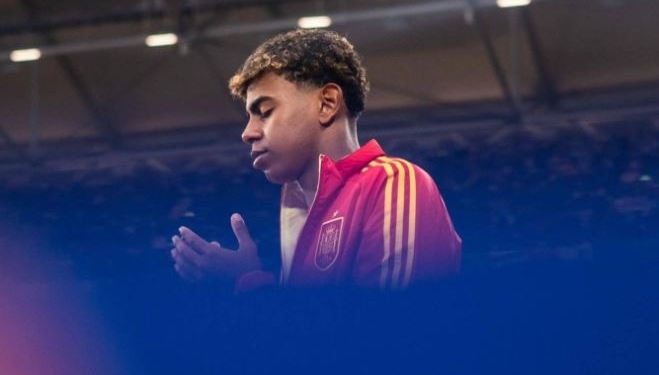 Lamine Yamal – lojtari i parë në historinë e Spanjës që agjëron Ramazanin