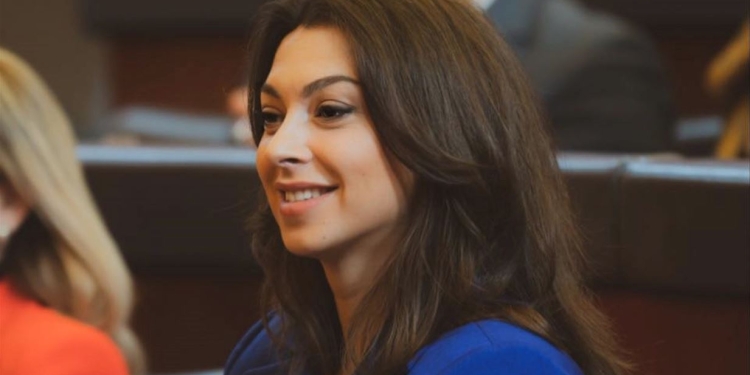 Kica-Xhelili: Kemi hendek të thellë me VV, por as nuk jemi parti “bllok opozitare”