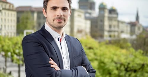 Rashiti: Çmimi i energjisë në Zvicër bie deri në 30%, mërgata e voton Qeverinë Kurti që e shtrenjton energjinë 15%