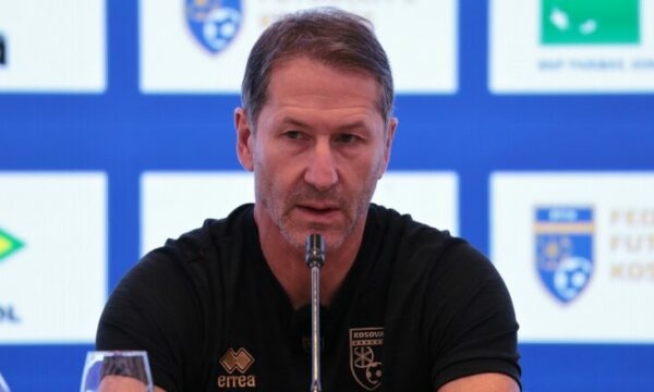 Franco Foda: Jemi të gatshëm, duhet të jemi të koncentruar ndaj Islandës