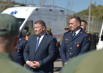 Drejtori i Policisë së Kosovës në Shqipëri, ndjek nga afër stërvitjen e Njësisë Speciale “RENEA