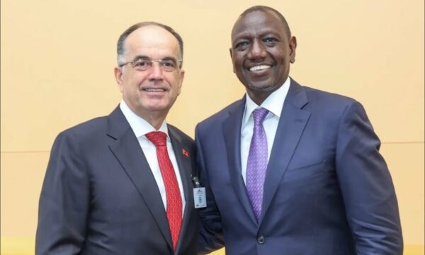 Presidenti i Shqipërisë reagon pasi Kenia njeh Kosovën shtet: Jam shumë i lumtur