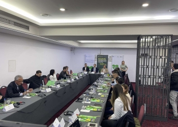 Ambasadori Orav: Media ka rol të rëndësishëm në  ndikimin te politikat që prekin mjedisin tonë