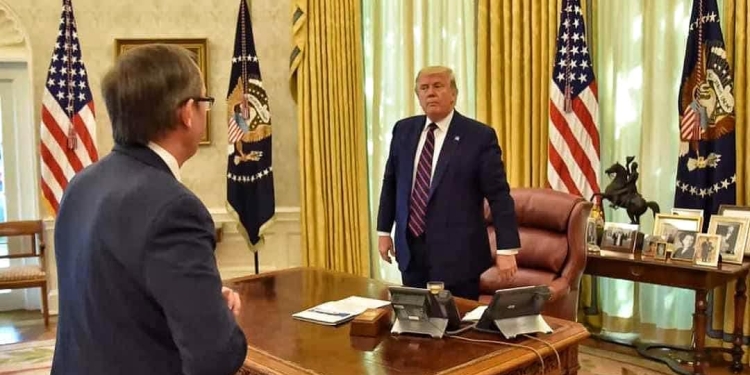 Hoti: Kosova duhet të kthehet në Shtëpinë e Bardhë