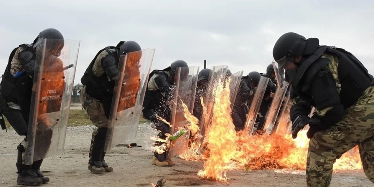 Ushtarë nga Shqipëria dhe Hungaria kryejnë ushtrime në Novosellë