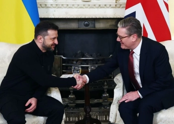 Mbretëria e Bashkuar nënshkruan marrëveshjen për të përshpejtuar 2.8 miliardë dollarë kredi për Ukrainën