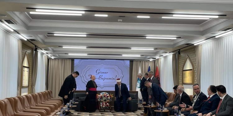Ipeshkvi Gjergji uron për Fitër Bajram: Ne të gjithë jemi vëllezër, duam të jetojmë bashkë për një të ardhme më të mirë