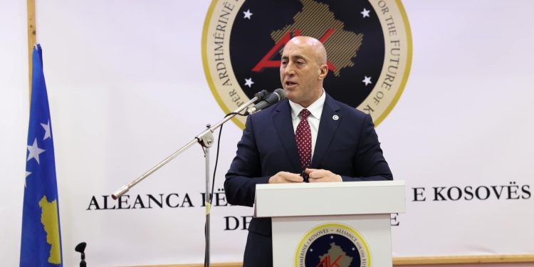 Haradinaj: Shkolla shqipe ndër dekada ishte jo vetëm vatër e dijes, por edhe themel i rezistencës kombëtare