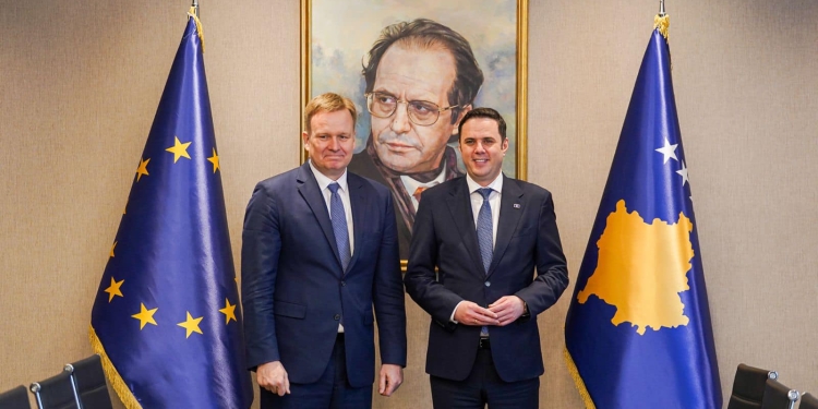 Abdixhiku takohet me Sorensen, diskutuan për dialogun Kosovë-Serbi dhe integrimin në BE