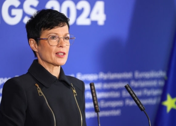 Protesta masive në Beograd, Marta Kos: Demonstruan një numër i jashtëzakonshëm