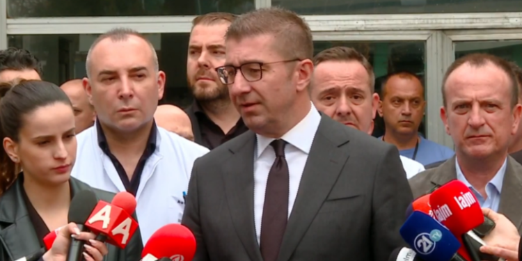 Zjarri në Koçan, Mickoski: Për veshësh do t’i çojmë në burg ata që me krim lejuan vrasje kolektive