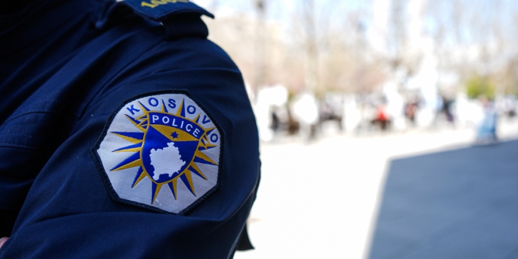 Arrestohet një i kërkuar përmes INTERPOL’it, dyshohet se rekrutonte gra për detyrim në prostitucion