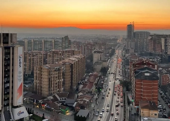 Al Jazeera: Ky është ndër profesionet më të kërkuara në Kosovë