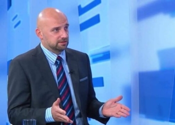 Analisti kroat për marrëveshjen Kosovë-Shqipëri-Kroaci: Njerëzit në Serbi nuk po bien më pas karremit të Vuçiqit