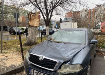 KEDS: Si pasojë e erërave të forta janë shkaktuar dëme në rrjet elektrik