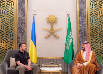 Zelensky mbërrin në Arabinë Saudite