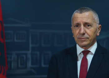 Kamberi letër Vuçiqit: Shqiptarët nuk marrin pjesë në konsultat për themelimin e qeverisë së re