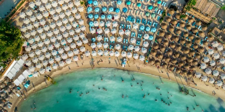 “The Telegraph”: Shqipëria, destinacioni i pushimeve me rritjen më të shpejtë në Evropë