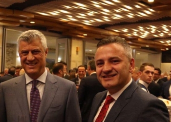 “S’mund të flas”- Bekim Jashari s’deklarohet pasi pyetet pse s’shkuan në varrimin e babait të Thaçit