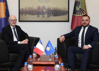 Maqedonci takon ambasadorin francez, diskutuan për çështjet e sigurisë