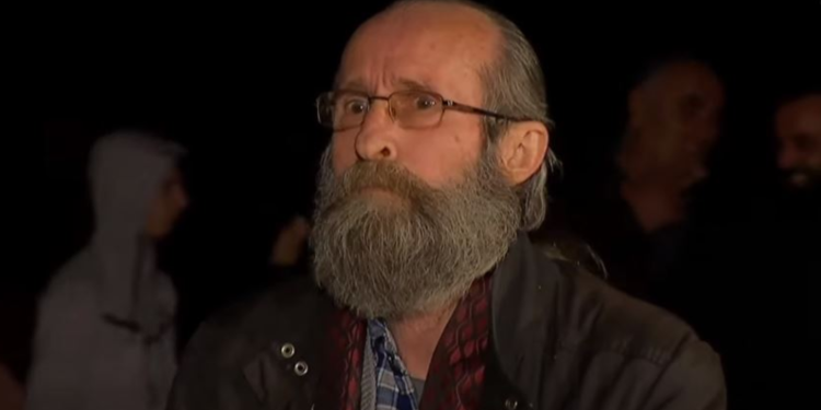 Dibran Fylli: Ndezja e flakadanëve quhet “Nata e Zjarreve”, pasi më 7 mars përfundon beteja titanike